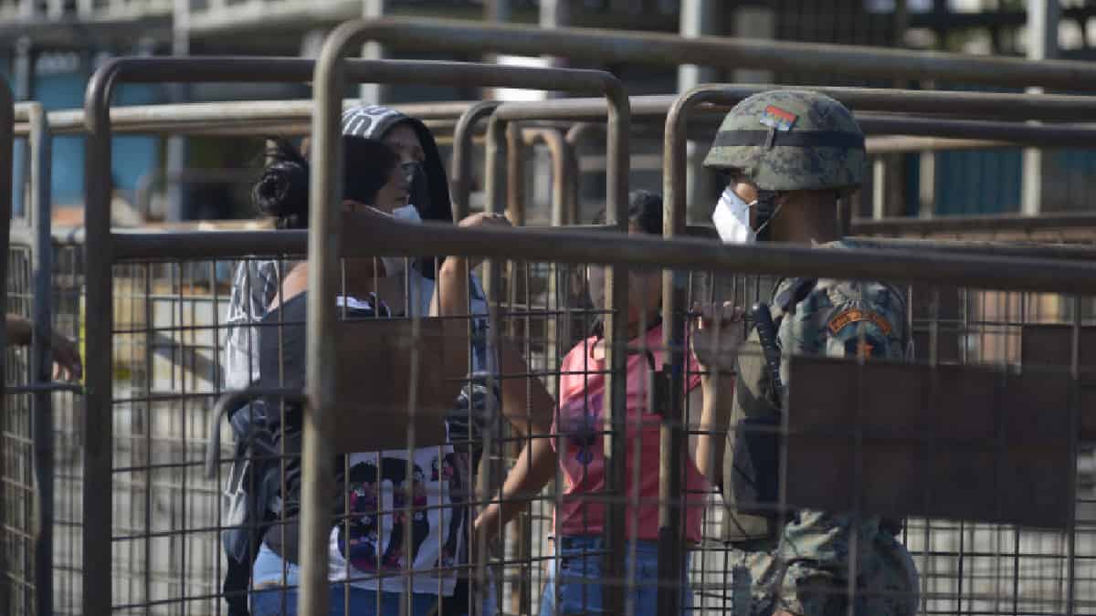 Motín en Ecuador dejó 29 muertos