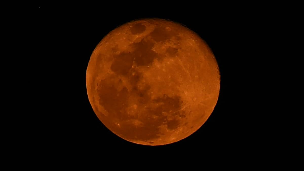 La luna rosa, el fenómeno astronómico que traerá el mes de abril.