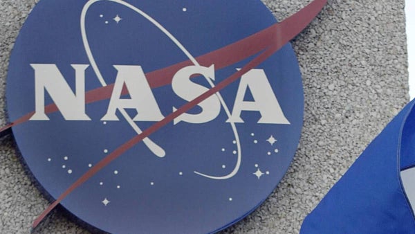 Estudiantes colombianos visitarán la NASA y podrán simular un viaje a Marte Estudiantes colombianos visitarán la NASA y podrán simular un viaje a Marte