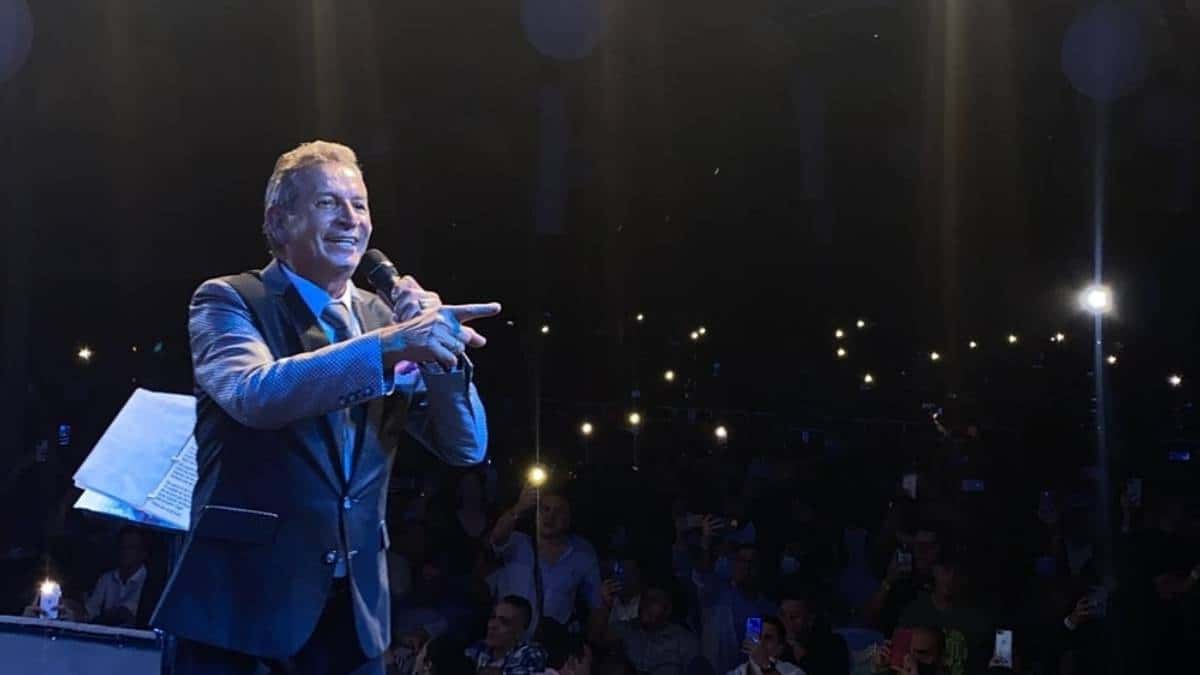 Lo que cobraba Darío Gómez por un concierto