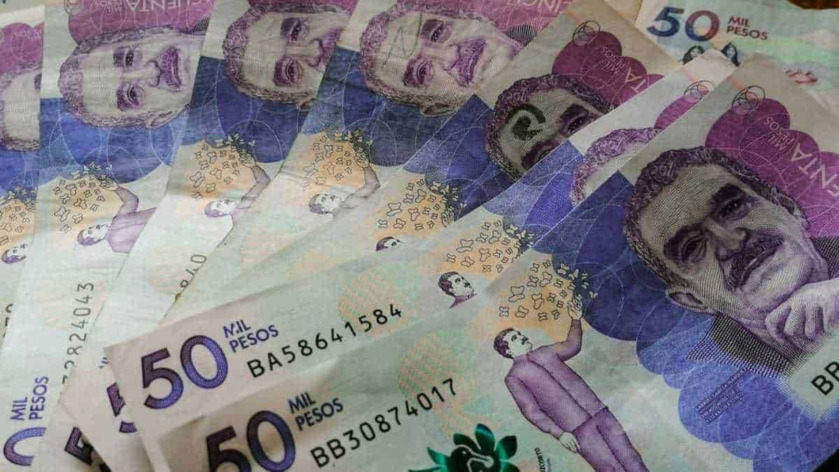 Gustavo Petro habló del salario mínimo para 2023 con Noticias RCN