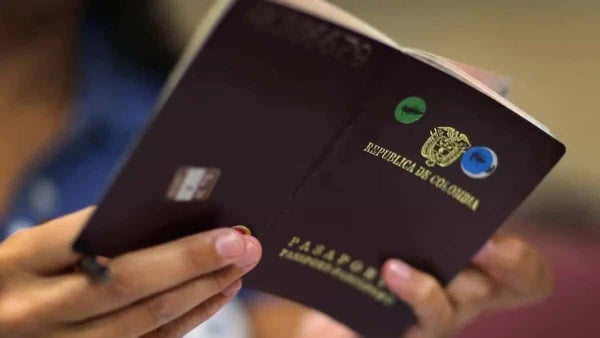 ¿Va a sacar el pasaporte? Estos son los lugares más económicos y costosos en Colombia en 2025