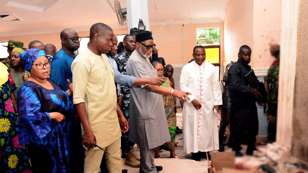 Masacre en una iglesia de Nigeria dejó 21 muertos