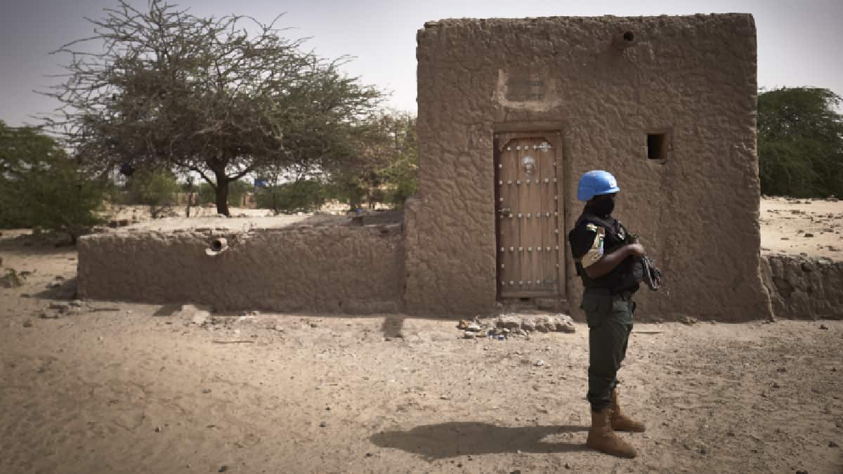 Yihadistas mataron a dos hombres y secuestraron a 20 niños en Nigeria