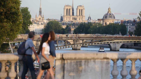 Condenan a 30 años de cárcel a yihadista por atentado fallido cerca a Notre Dame, París Condenan a 30 años de cárcel a yihadista por atentado fallido cerca a Notre Dame, París