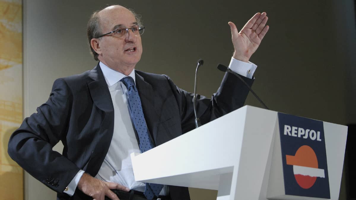 Repsol cooperará con la justicia de Perú tras medida contra directivos