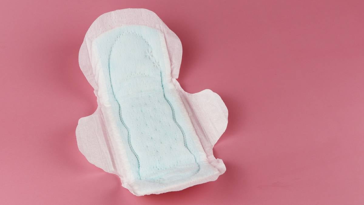Proyecto de ley busca gratuidad para productos de higiene menstrual.