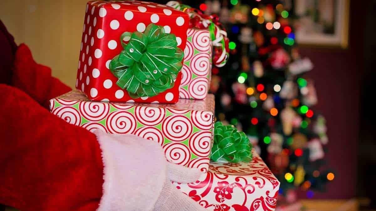 "Es un personaje imaginario y no una persona real"