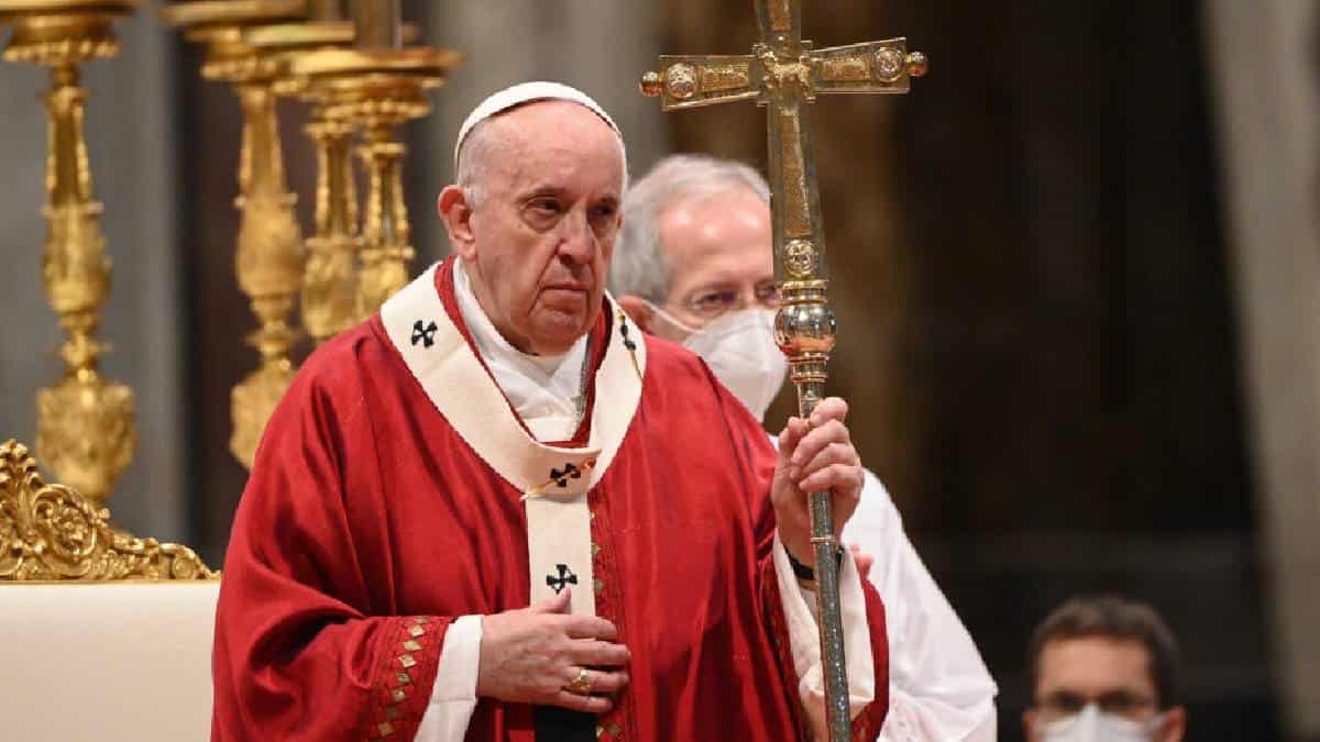 Papa Francisco lo consideran "una plaga" por defender a los pobres pero eso no lo detendrá porque es parte del cristianismo.