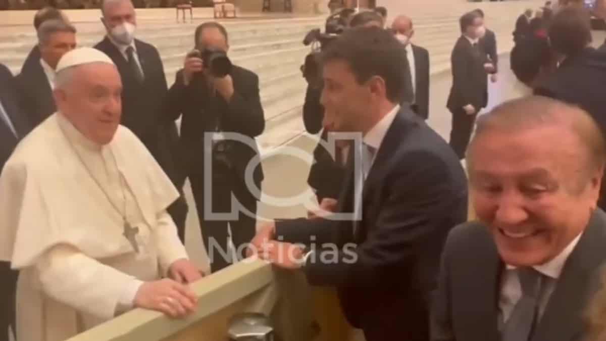 Rodolfo Hernández se reunió con el papa en el Vaticano