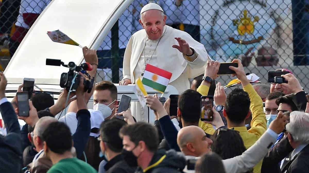 Papa en su visita a Irak