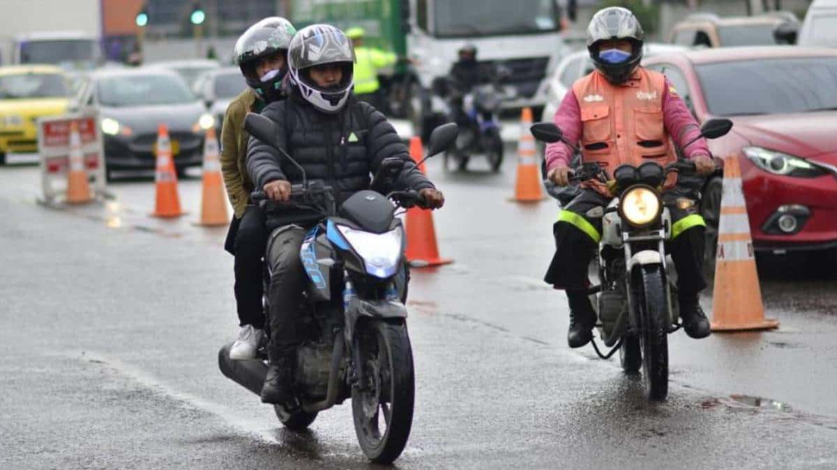 Bogotá extiende restricción del parrillero en moto