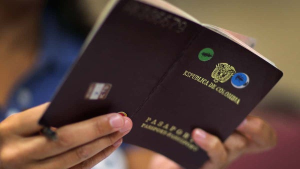 Israel extiende visas a extranjeros, incluyendo a colombianos, por su situación de seguridad