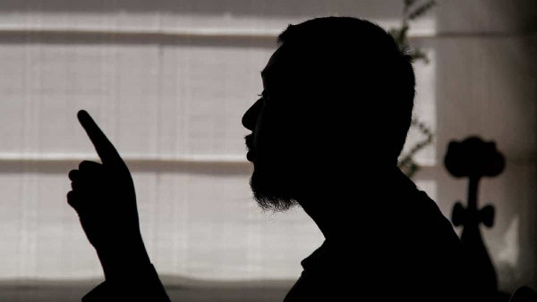 Las fieles católicas que destaparon una cruel red de pederastia en Colombia