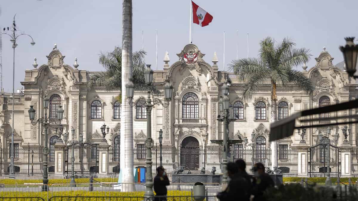 Fiscalía allanó las oficinas del Palacio de Gobierno de Perú / Luca Gonzales / Foto: Luca Gonzales / AFP Perú: allanan oficinas del Palacio de Gobierno por presunta corrupción