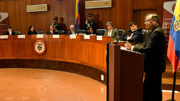 Paz total: ¿qué pasa si la Corte Constitucional tumba la ley del Gobierno? Paz total: ¿qué pasa si la Corte Constitucional tumba la ley del Gobierno?