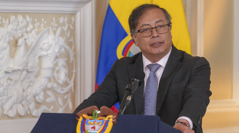"Se va a incumplir": presidente Petro sobre el acuerdo de paz firmado con las Farc.