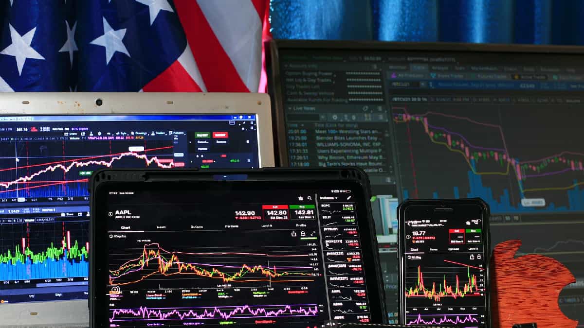 Petróleo hace una pausa y baja en mercado que toma beneficios