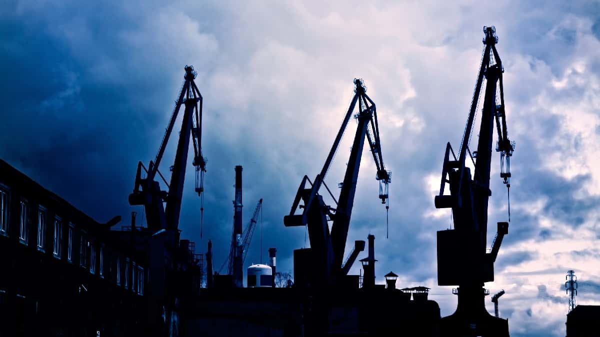 Precios del petróleo registran fuerte aumento / Foto: Freepik / Imagen de referencia Precios del petróleo registran fuerte aumento por crisis en Ucrania