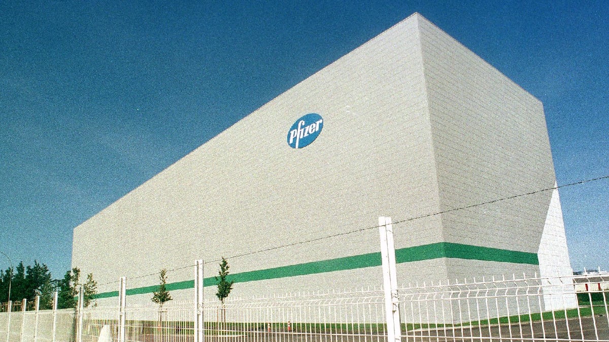 Pfizer elevó sus estimaciones de ingresos anuales de USD 36.000 millones por vacuna anticovid