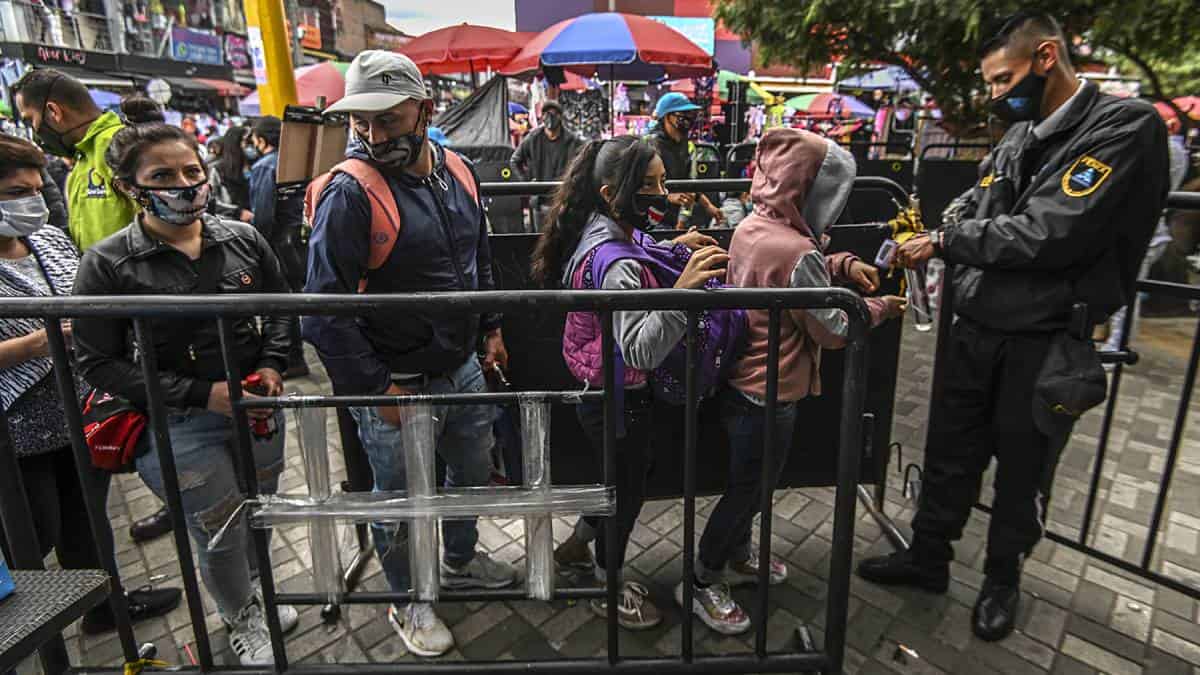 Alcaldesa reveló cuándo se levantará la medida de pico y cédula en Bogotá