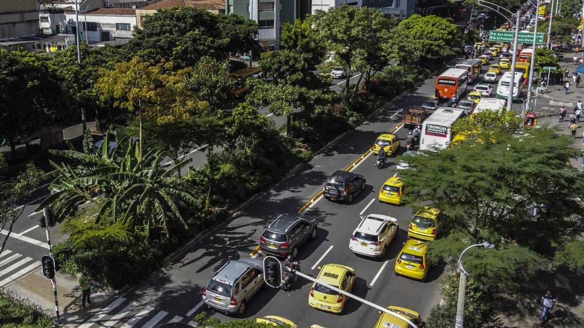 Se adelanta el regreso del pico y placa en Medellín y el Valle de Aburrá