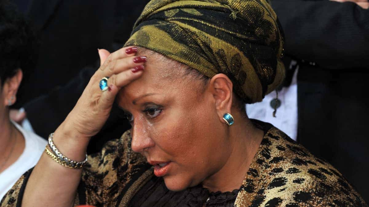 Piedad Córdoba no tomará posesión como congresista por hospitalización