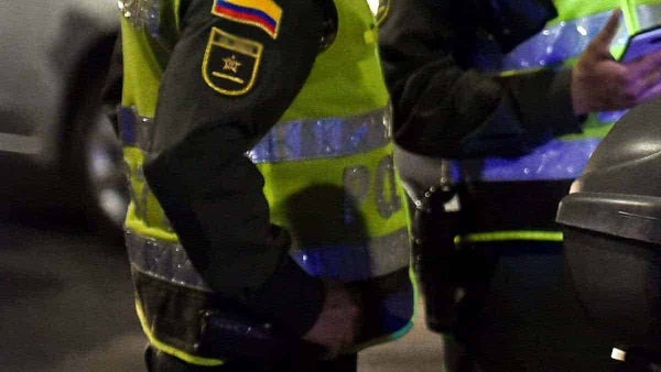 Estudiante fue asesinado por otro alumno en medio de una riña en Bello: lo apuñalaron a la salida del colegio