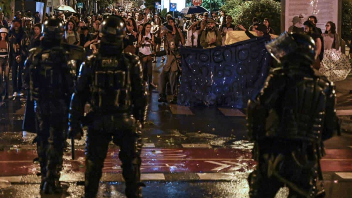 Distrito no negociará retiro de la Policía en portales Suba y Américas