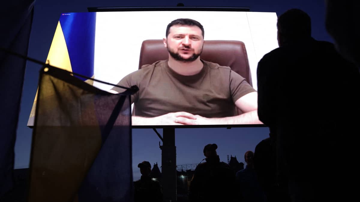 Zelenski pide financiación para ayudar a Ucrania