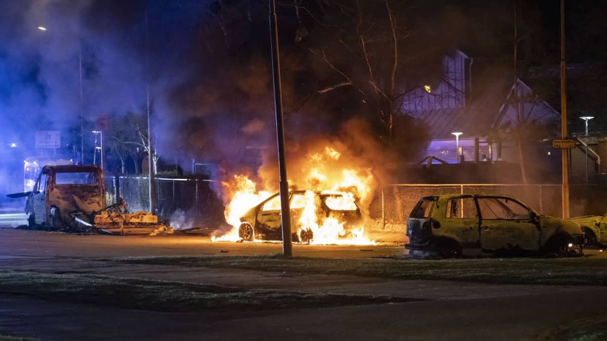 Enfrentamientos de Policía y manifestantes dejan 40 heridos en Suecia