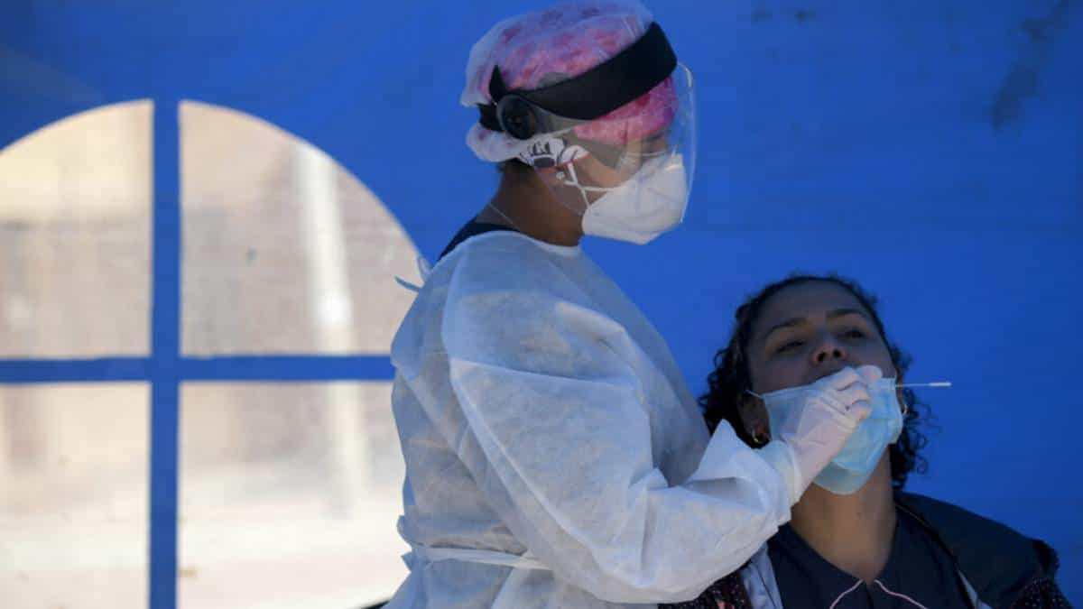 Consulte los puntos habilitados para toma de pruebas covid este viernes en Bogotá