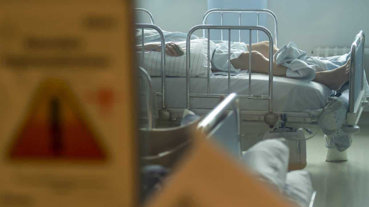 OMS advierte que la pandemia llegó a un "punto crítico"