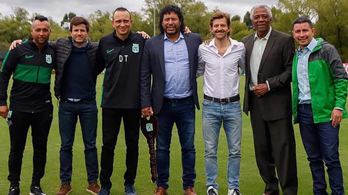 Carlos 'Piscis' Restrepo asistente del cuerpo técnico de Nacional