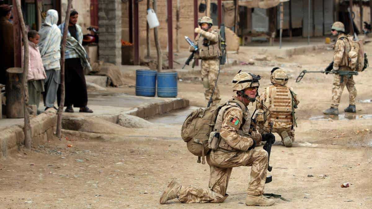 Reino Unido también retiraría a sus tropas de Afganistán