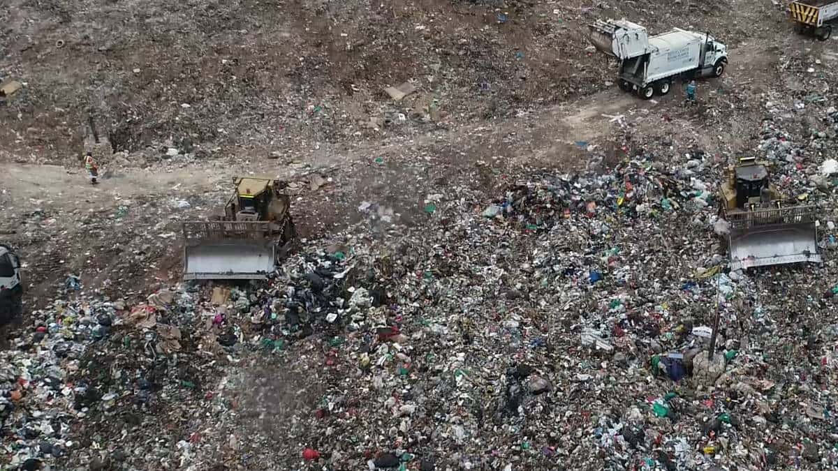 Alcaldía denuncia a relleno sanitario Doña Juana