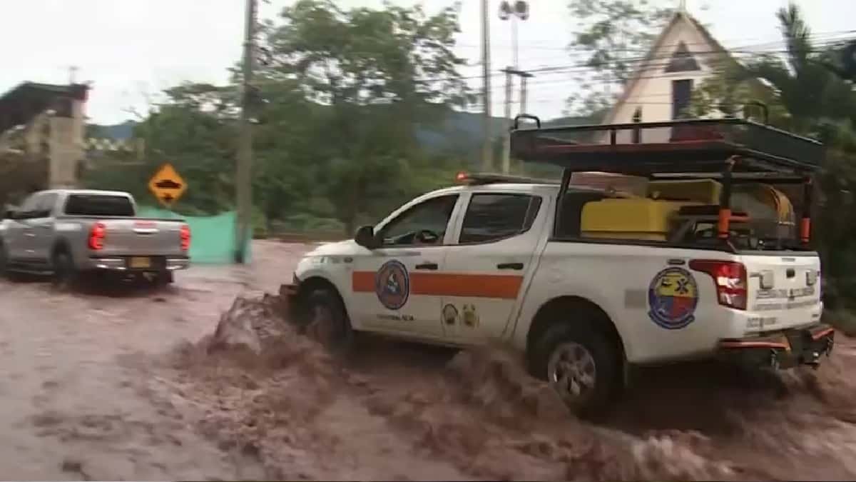 Más de mil personas afectadas por desbordamiento del río Guatiquía