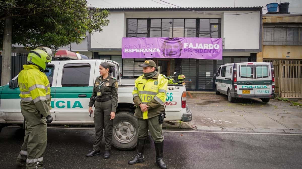 Robo de computadores en la sede del Partido Dignidad en Bogotá