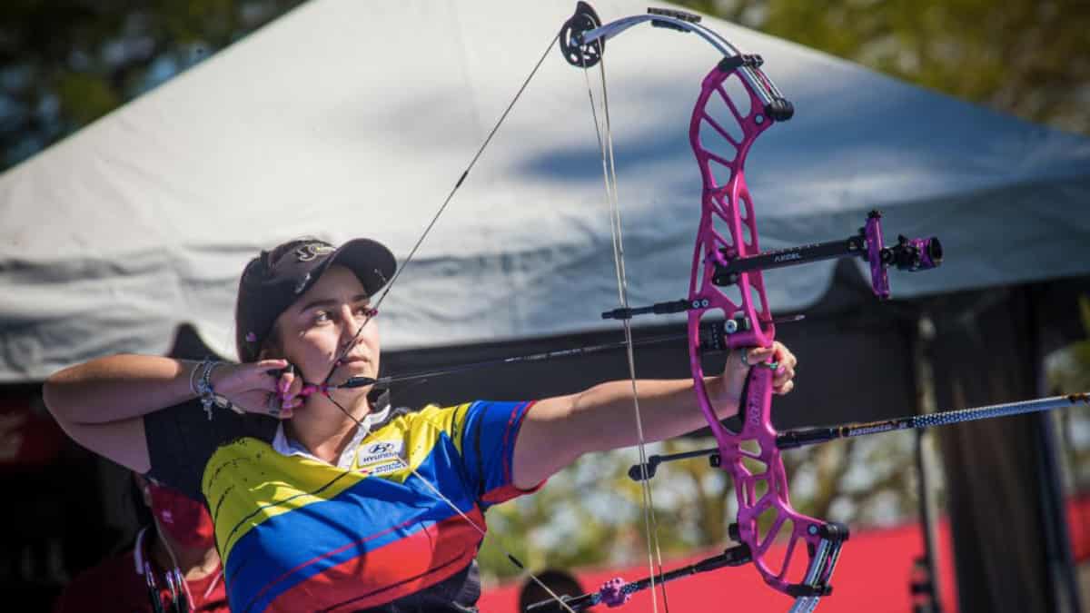 Sara López logró su sexto título en la Copa Mundo de tiro con arco