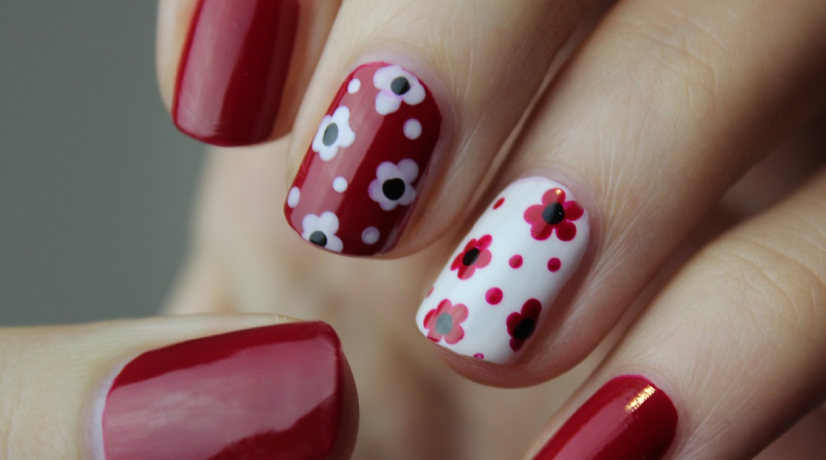 Se deben dejar descansar uñas después de semipermanente