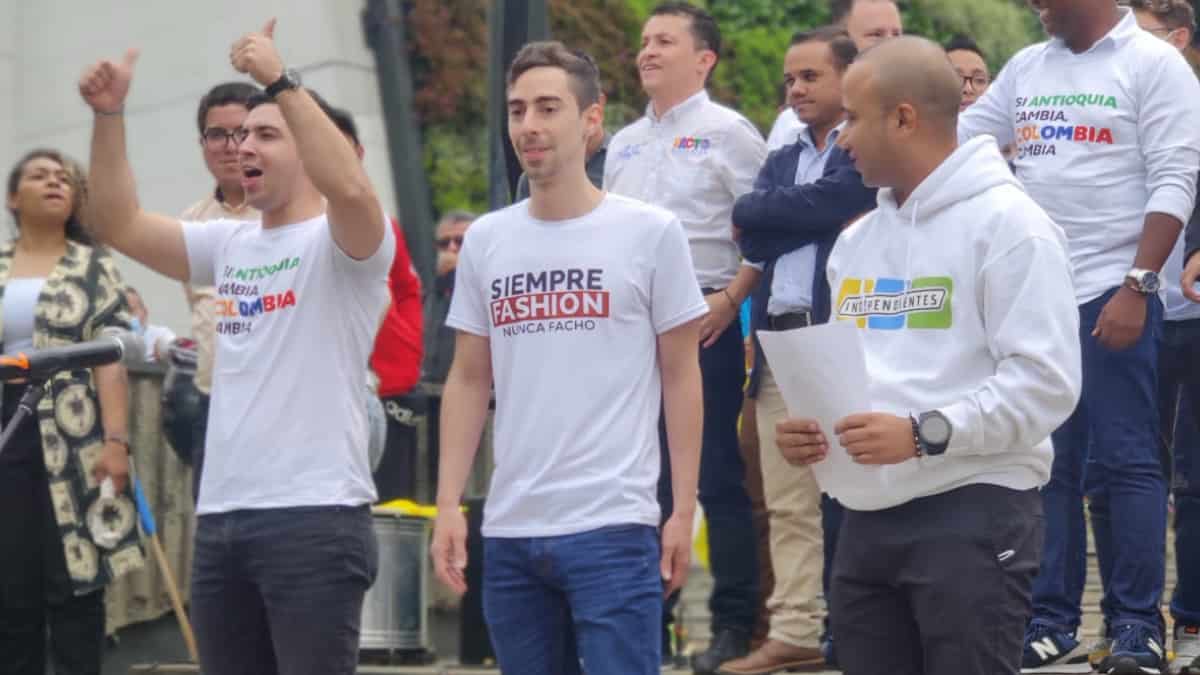 Secretarios que renunciaron de la Alcaldía de Medellín para vincularse a campaña de Petro.