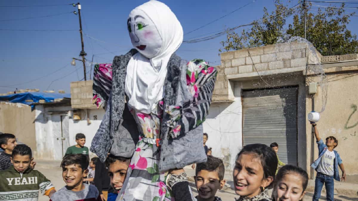 La "novia de la lluvia", un ritual kurdo en tiempos de sequía