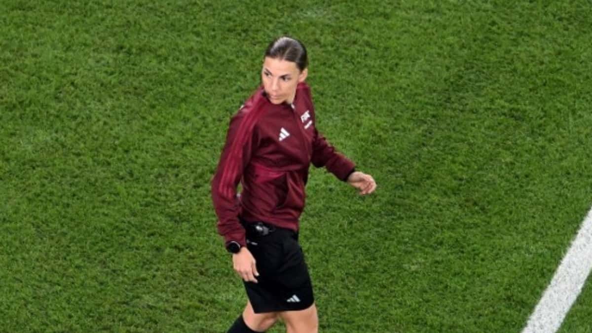 Foto: AFP Stéphanie Frappart, árbitra de Alemania-Costa Rica: Catar 2022