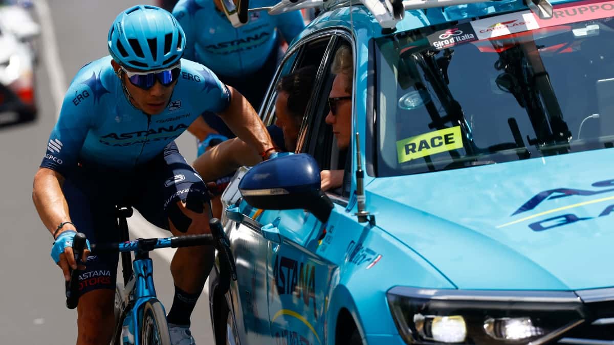 Astana parte médico sobre Miguel Ángel López tras retiro Giro 2022