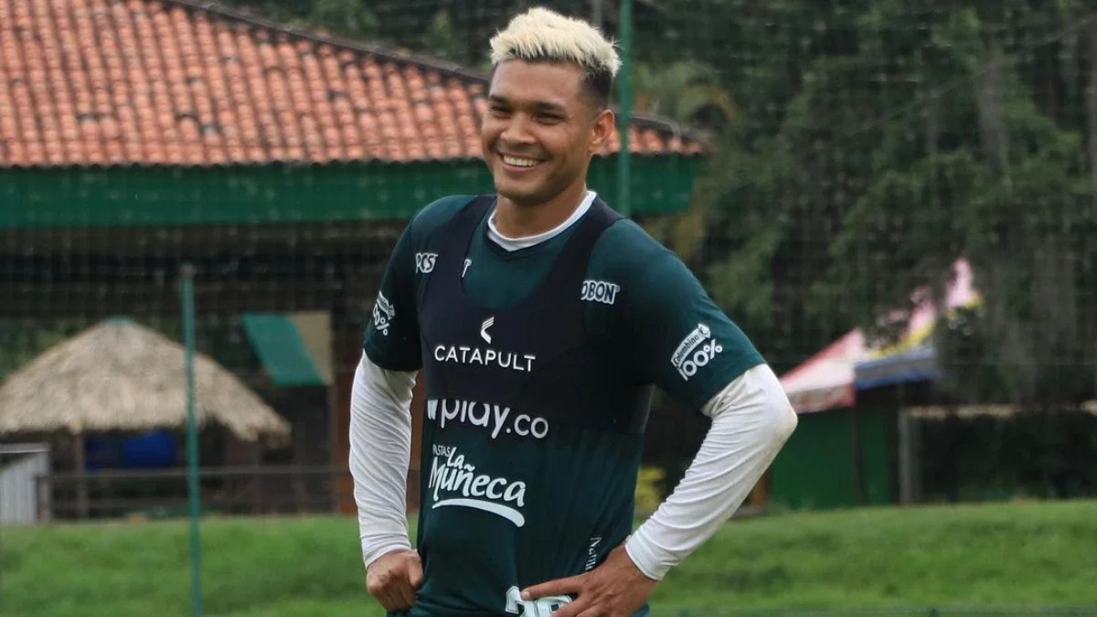 Teófilo-Gutiérrez-entreno-Cali-2022