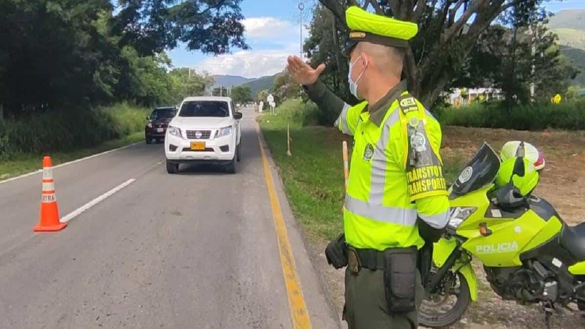 Policía de Tránsito hace presencia en las principales vías del país.