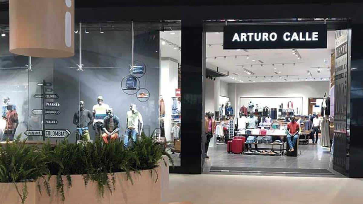 Arturo Calle busca jóvenes sin experiencia para trabajar en Colombia