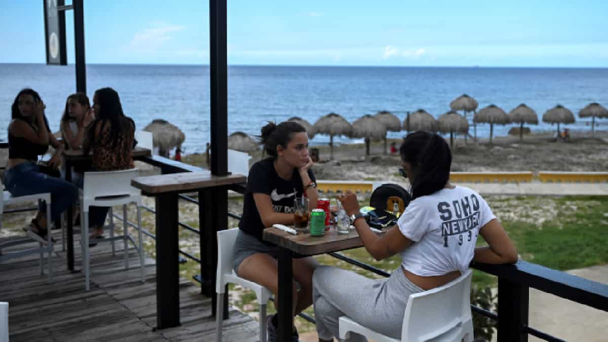 Cuba oferta vacunas anticovid a viajeros que quieran entrar al país