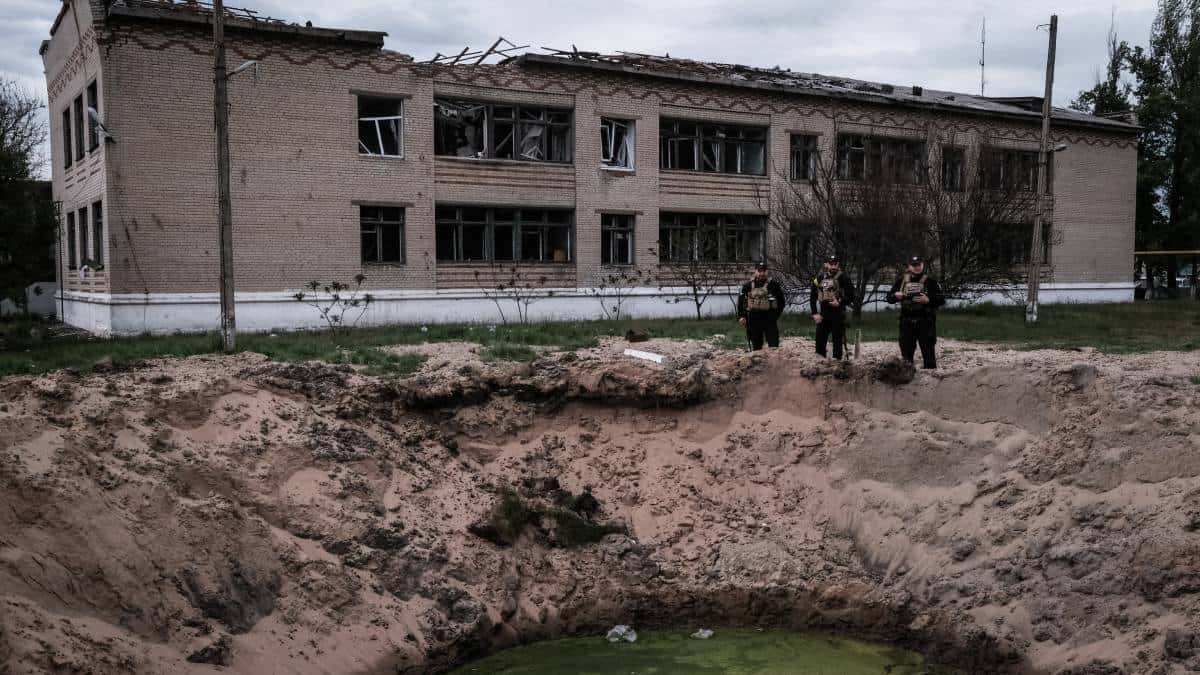 Tres muertos y 12 heridos en Novgorod - Siversky, al noroeste de Ucrania