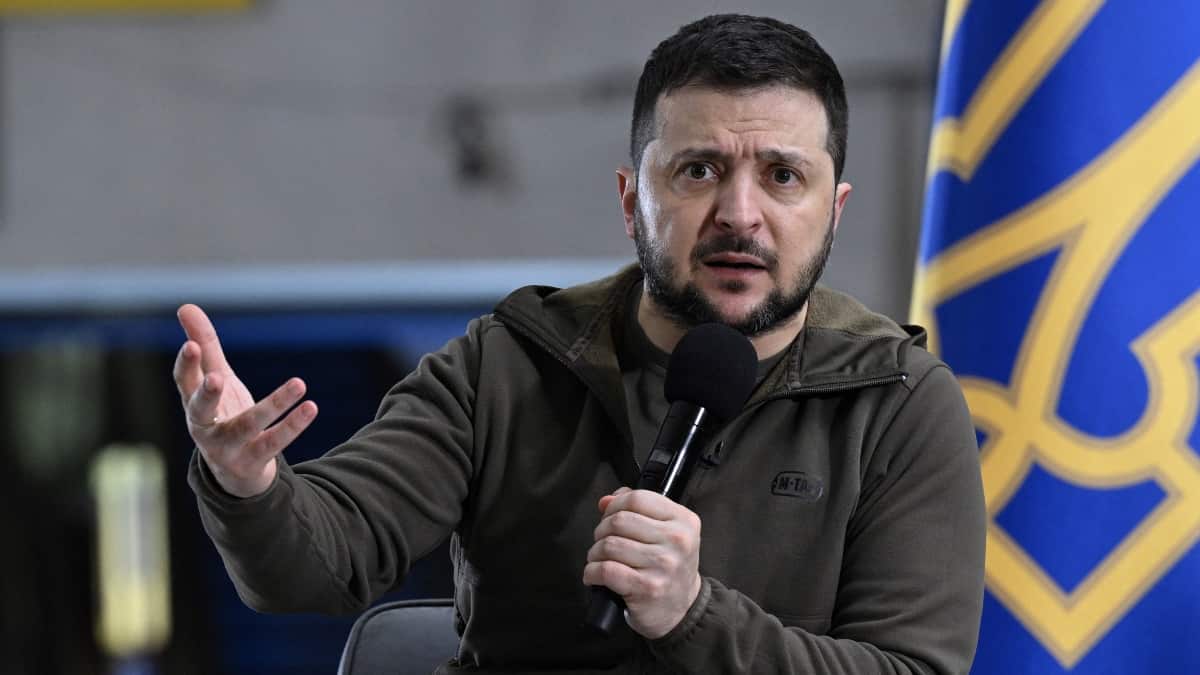 Zelenski visitó el este de Ucrania